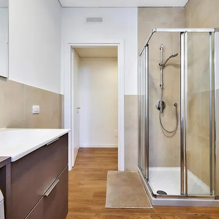 Liberty Apt Lierna شقة ليكو