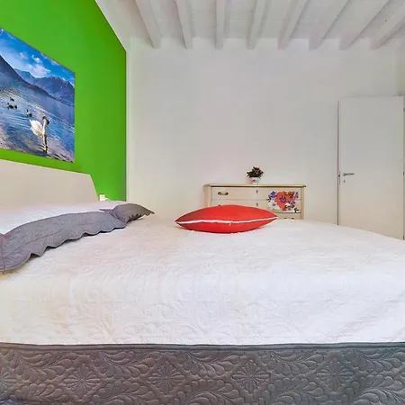 شقة Liberty Apt Lierna *