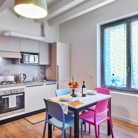 Liberty Apt Lierna