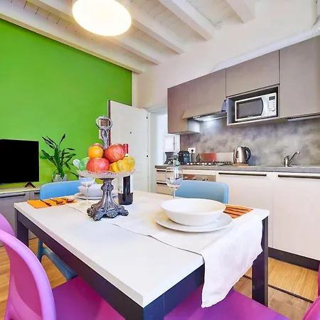 Liberty Apt Lierna
